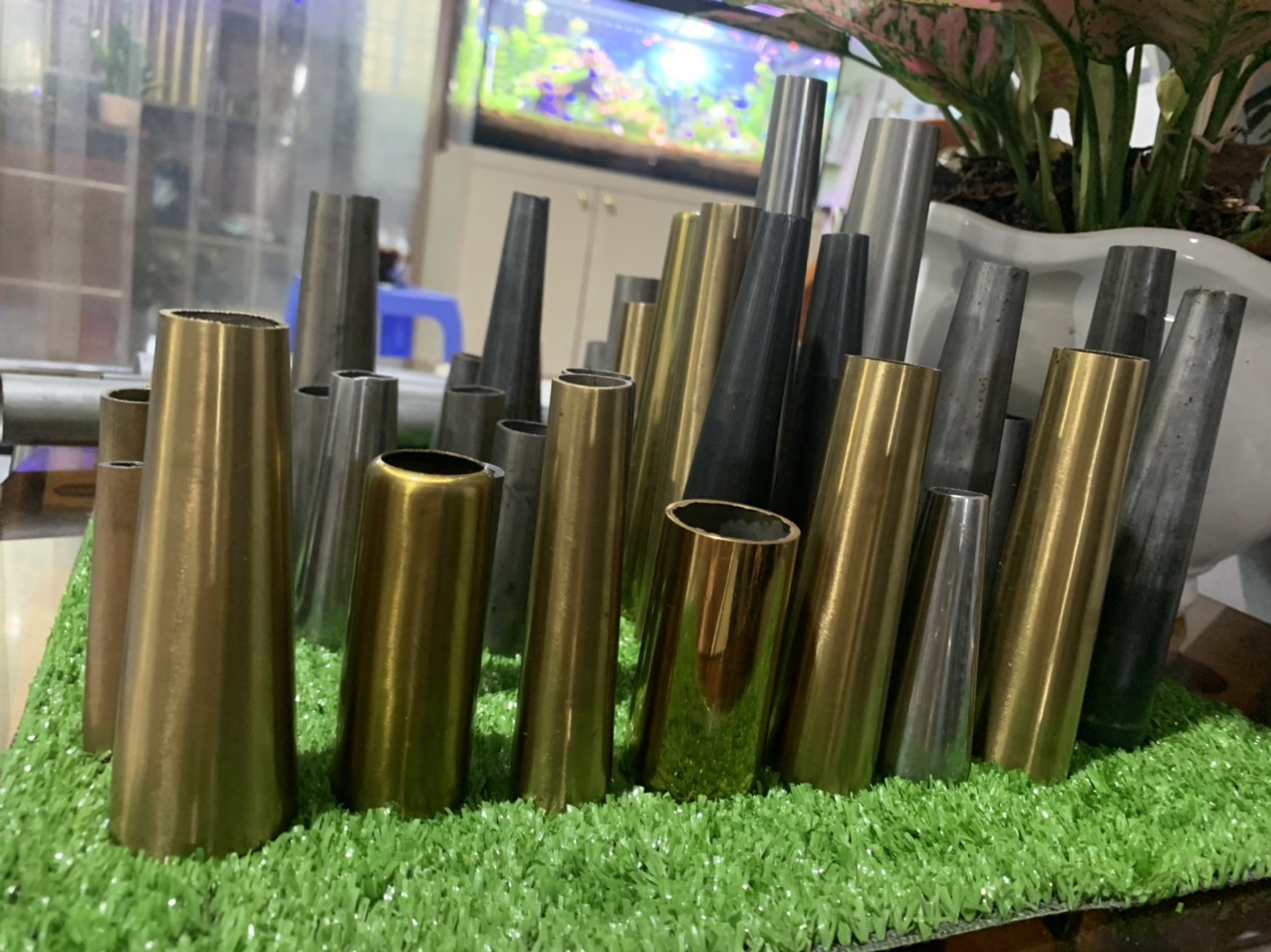 Gia công chân ống cole bàn ghế-chân ống côn-Phụ kiện quan trọng trong sản xuất bàn ghế chân côn