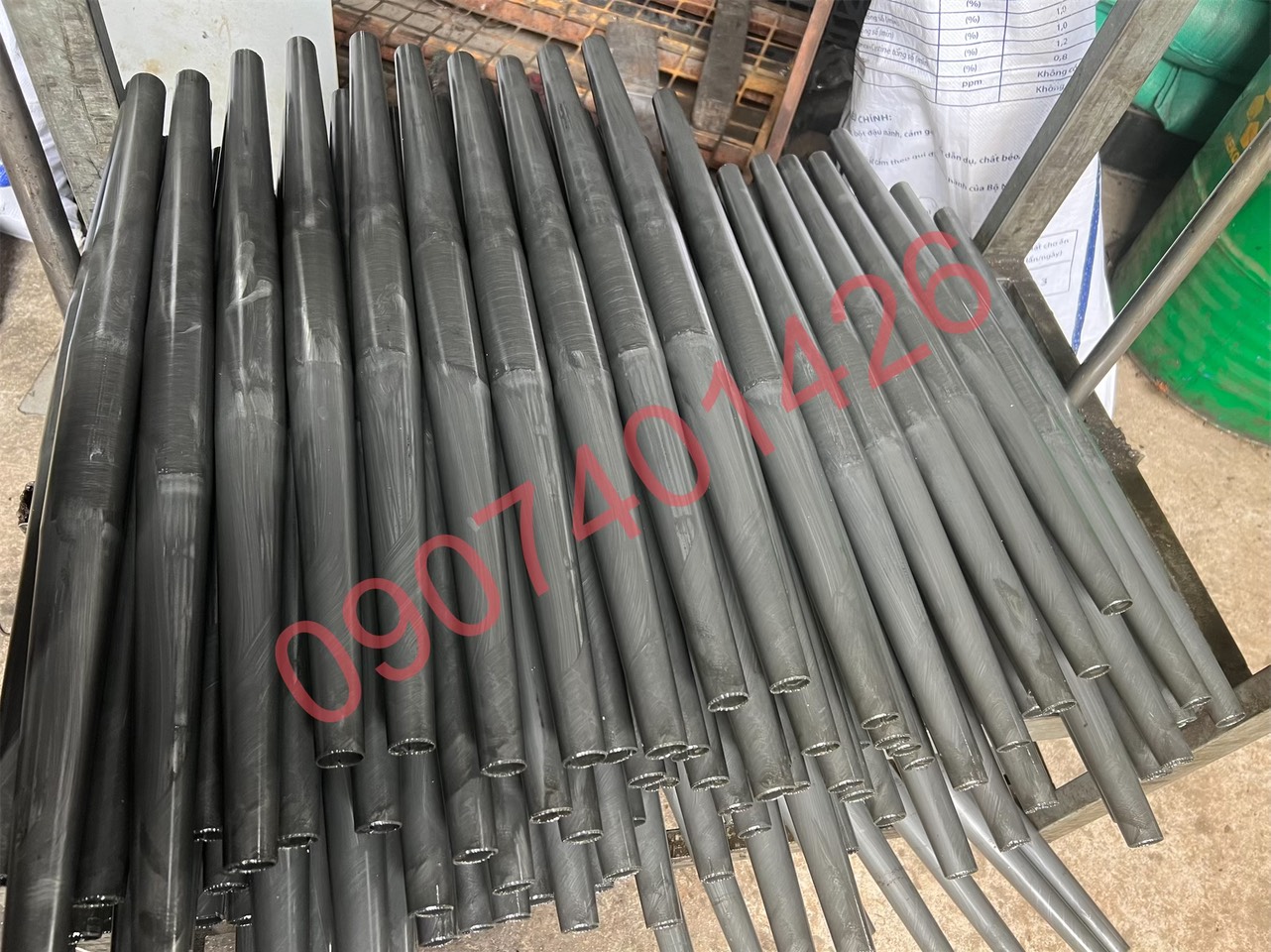 Khám Phá Xưởng Gia Công Vuốt Ống Côn Sắt Giá Rẻ ở Quận 11